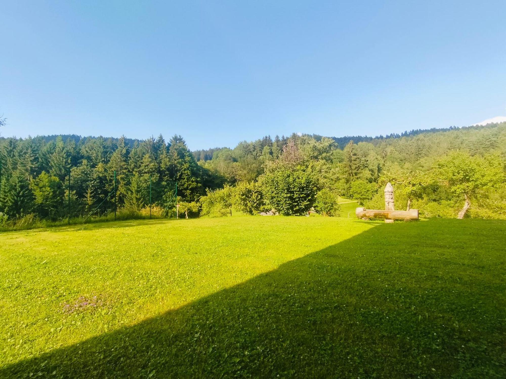 Apartments Organic Tourist Farm Gradisnik Prevalje المظهر الخارجي الصورة