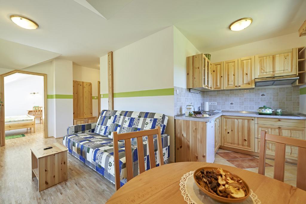 Apartments Organic Tourist Farm Gradisnik Prevalje المظهر الخارجي الصورة